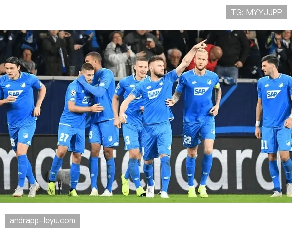 德甲转会市场升温：中场核心成争抢焦点，各队竞相补强