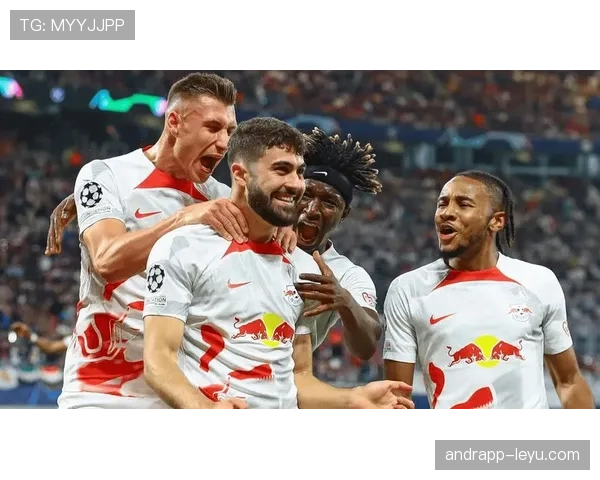 德甲新赛季启幕：阵容焕新激发球队竞争力，未来走势引关注